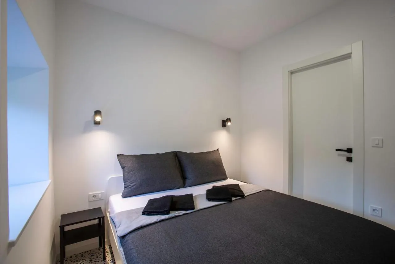 Villa Ula Premium Apartments ,Free Private Parking Opatija 0*,