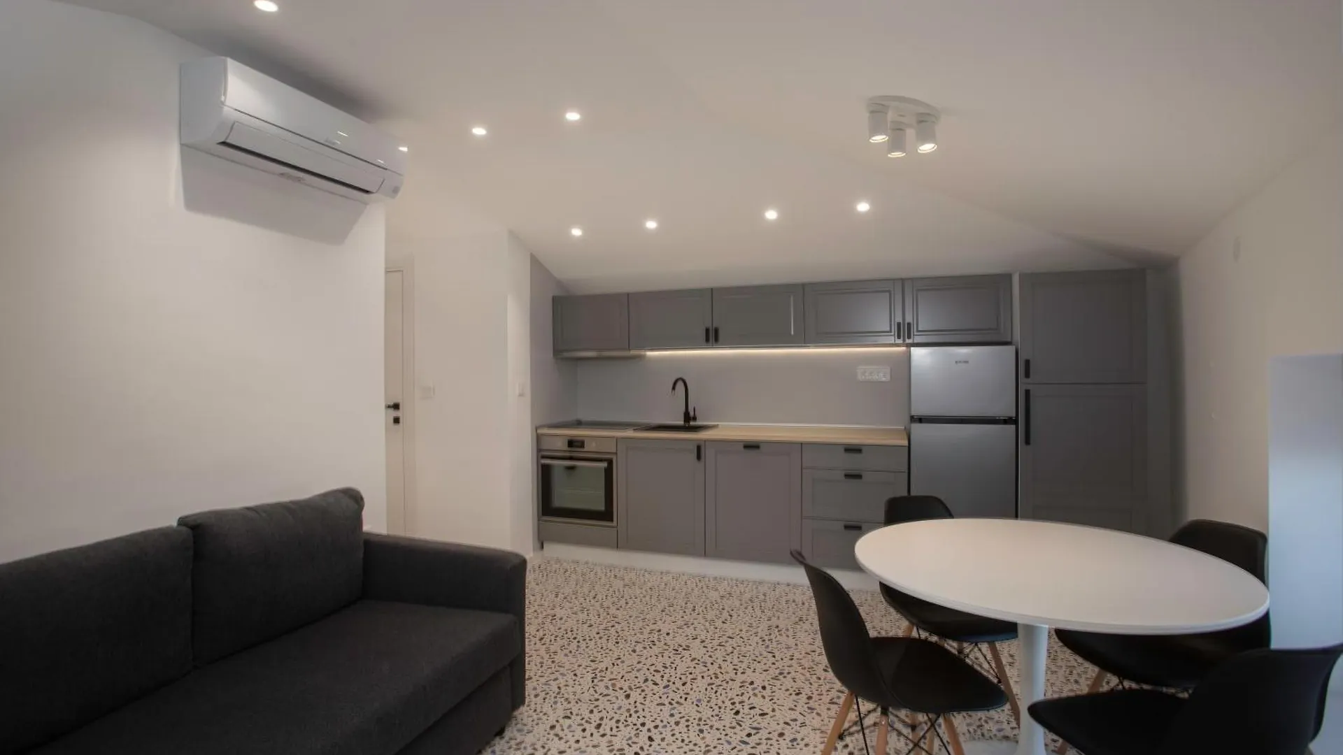 Villa Ula Premium Apartments ,Free Private Parking Опатия